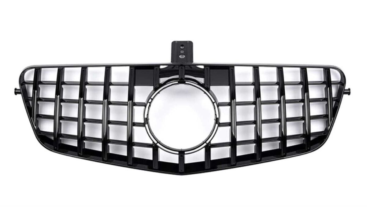 Mercedes W212 2009-2012 Uyumlu Yedek Parça GTR Panjur Siyah