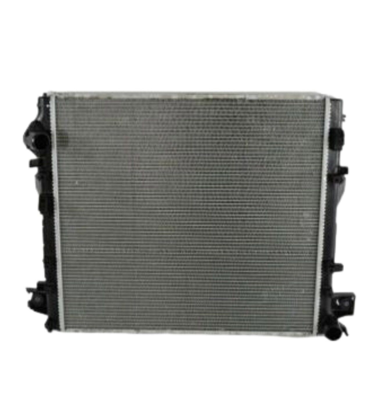 Jeep Cherokee JK 2.8 CRD 3.6 V6 3.8 2007 Sonrası Su Radyatörü Brazing MT 558X508X26