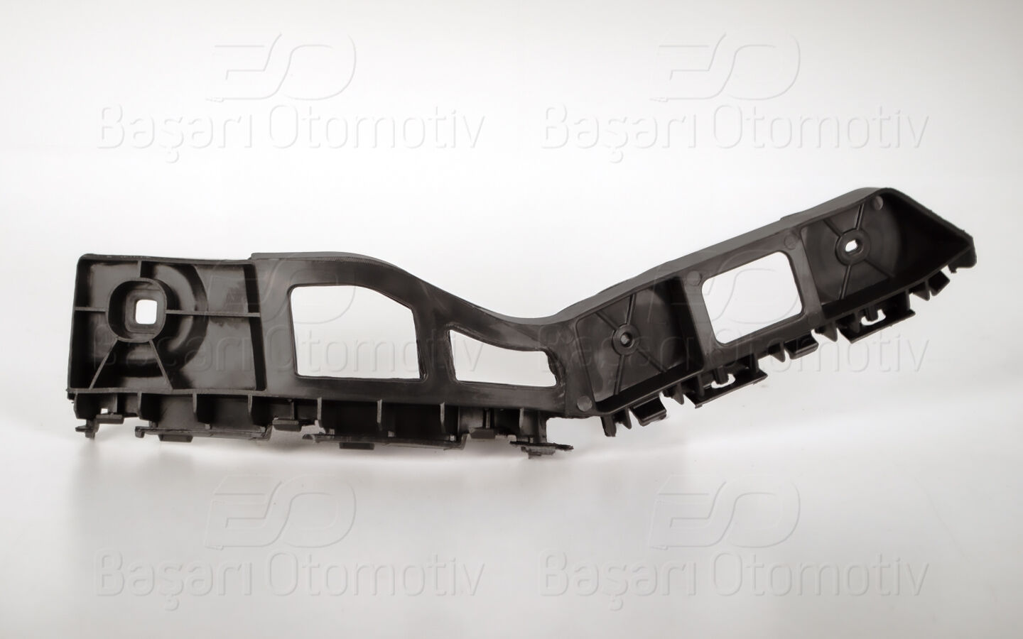 Volkswagen Polo 2009 ve Sonrası Arka Sağ Tampon Braketi