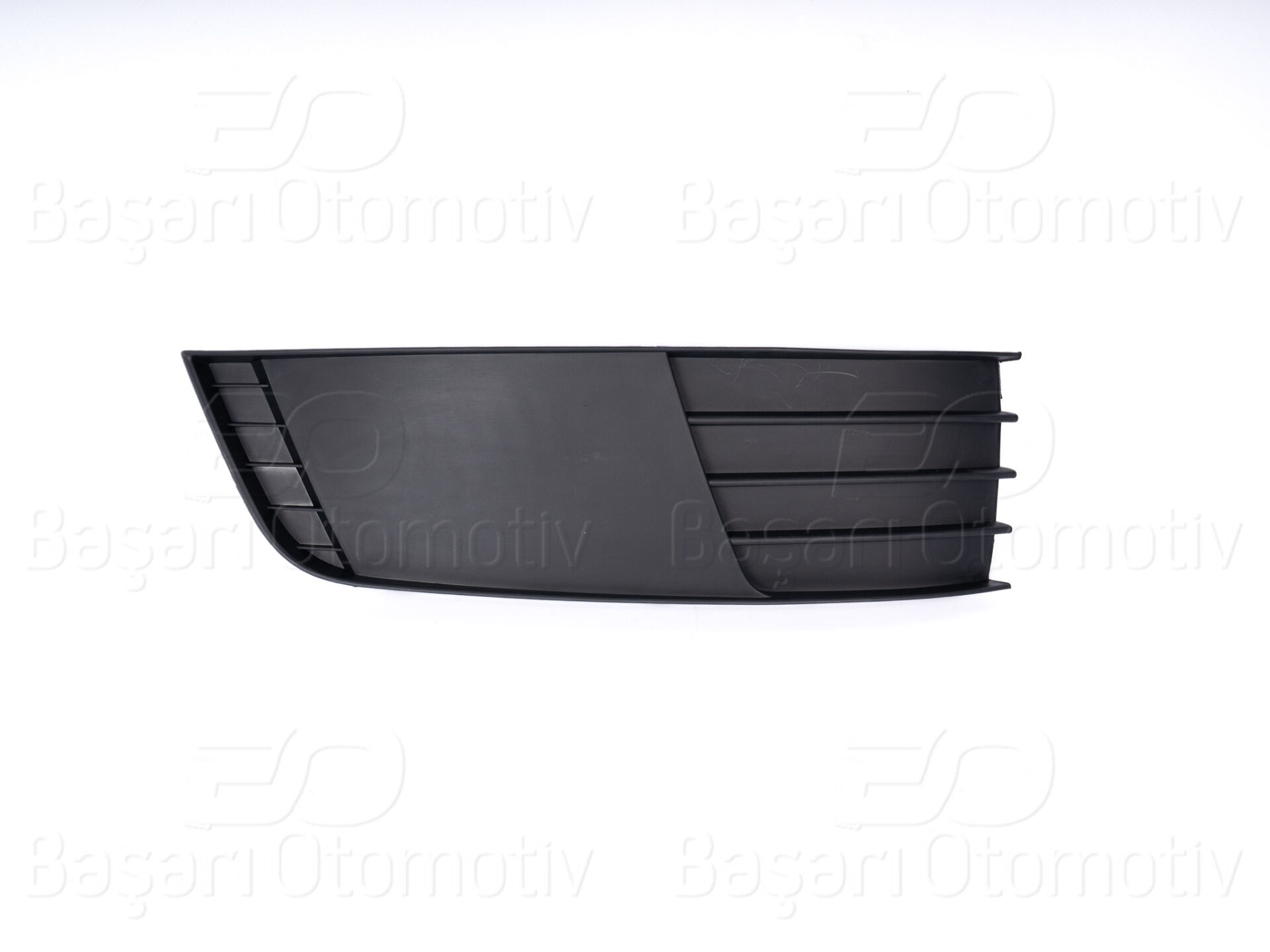 Skoda Octavia 2013-2017 Tampon Izgarası Ön Sağ (Sissiz)