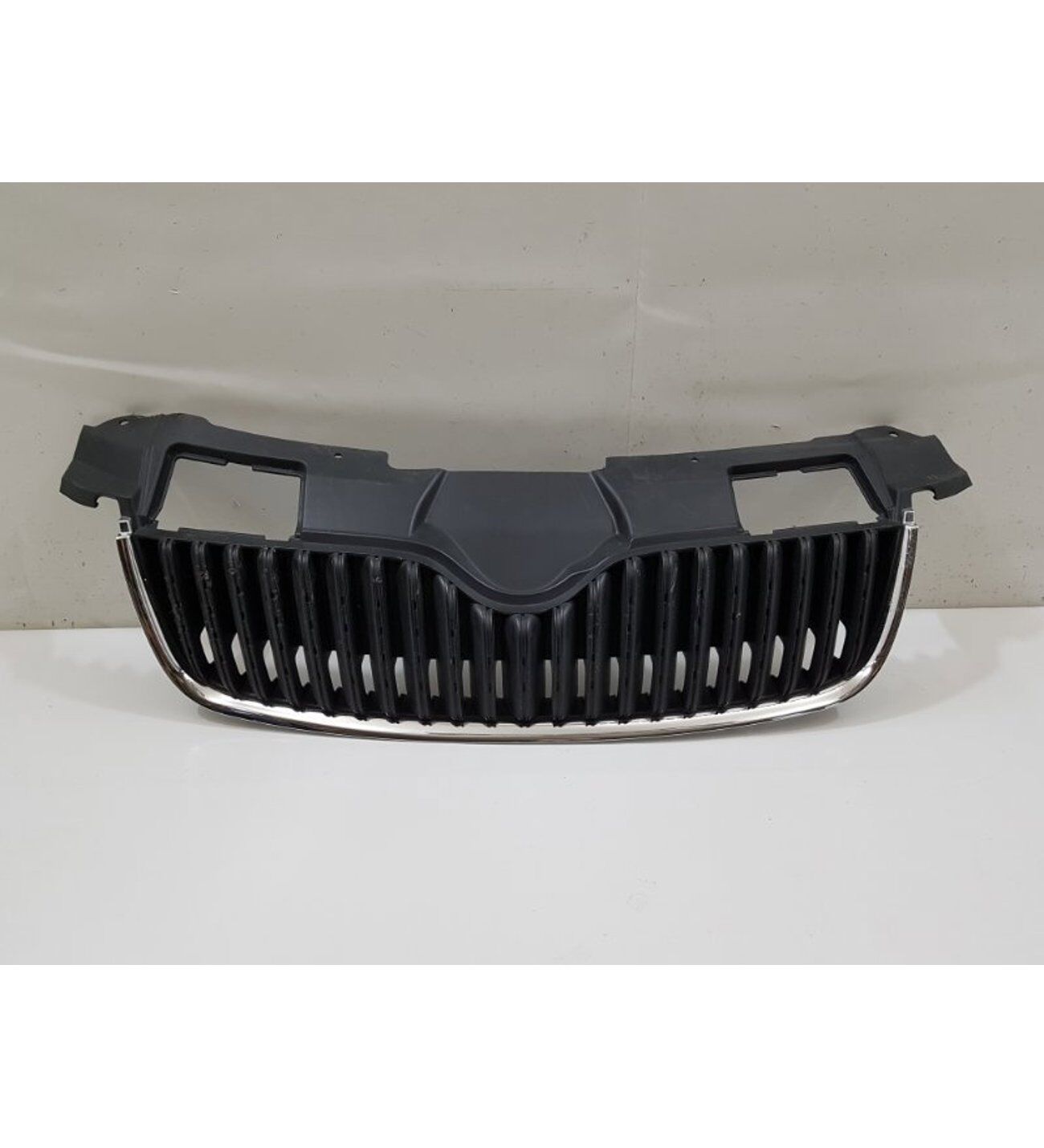 Skoda Fabia Roomster 2007-2010 Nikelajlı Panjur Izgarası + Çerçeve