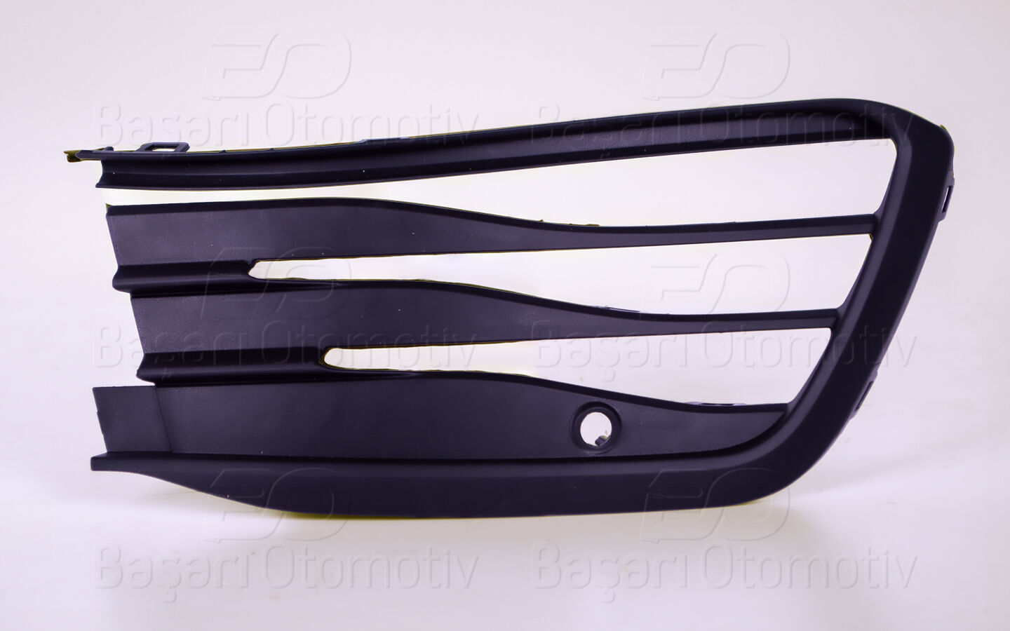 Volkswagen Golf 8 2020 ve Sonrası Sol Tampon Izgarası