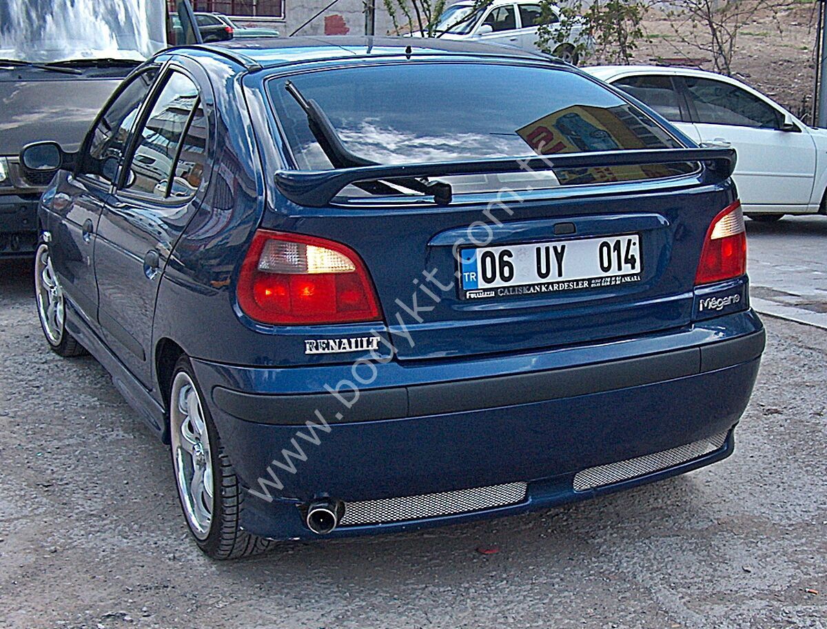 Renault Megane 1 HB Uyumlu Yedek Parça Spoiler