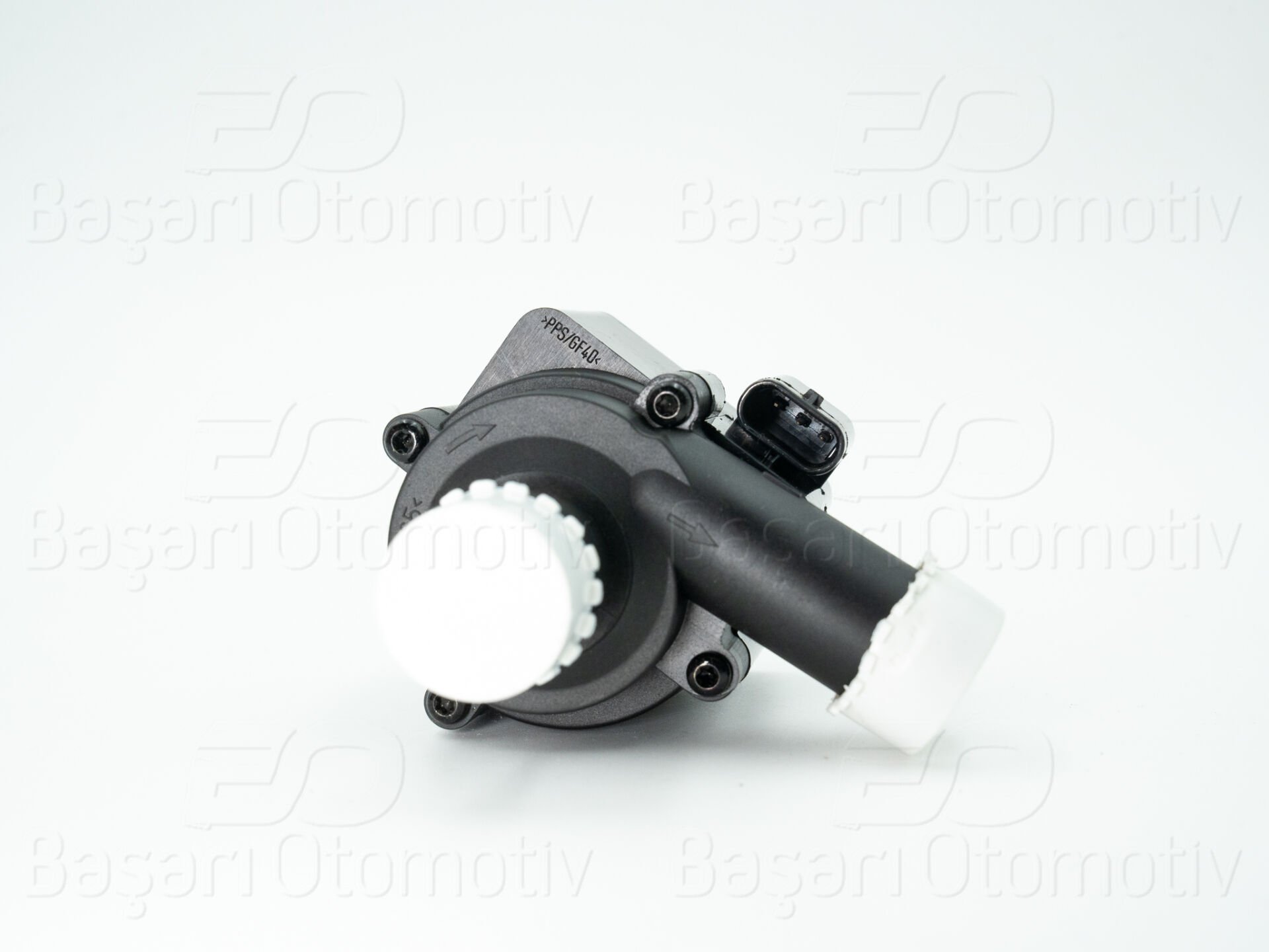 Volkswagen Amarok Touareg ve Audi A4 A5 A6 Q5 Q7 2010 Sonrası Uyumlu Ek Su Pompası