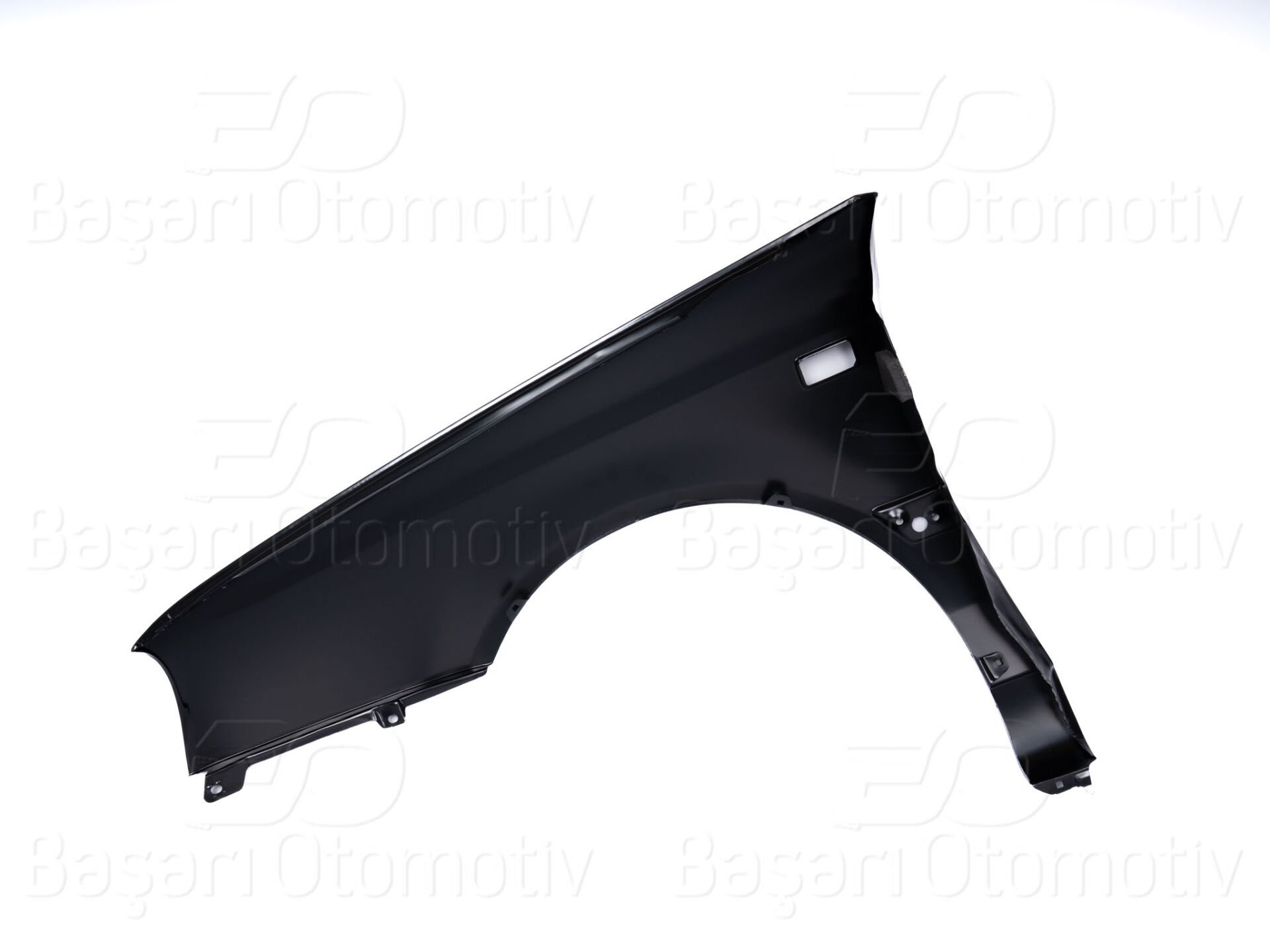 Volkswagen Golf 3 1991-1997 Uyumlu Ön Sağ Çamurluk Kare Delikli