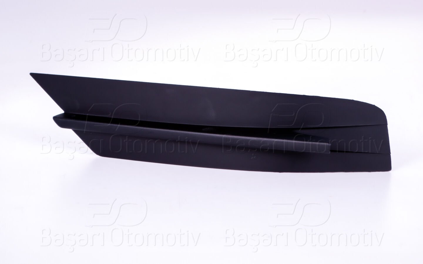 Volkswagen Crafter 2018 Sonrası Sol Tampon Izgara Kapağı