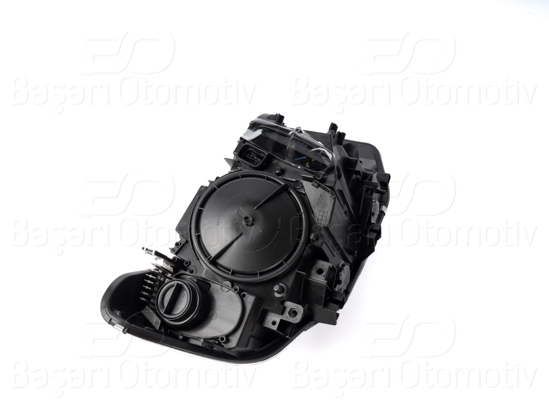 BMW 4 Serisi F32 2013-2017 Uyumlu Sol Bi-Xenon Far