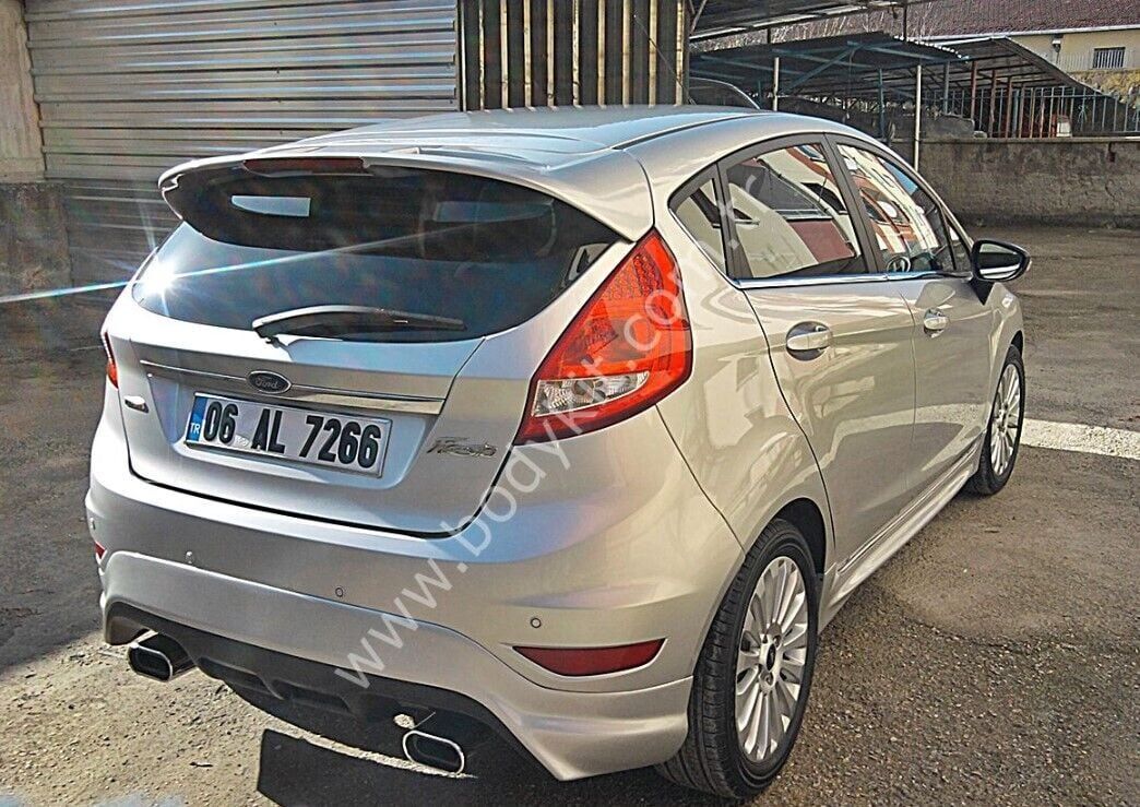 Ford Fiesta  Uyumlu Yedek Parça Arka Tampon Eki