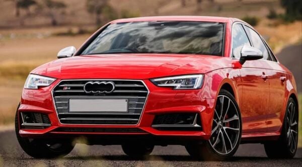 Audi A4 2016-2019 S4 Gri Panjur