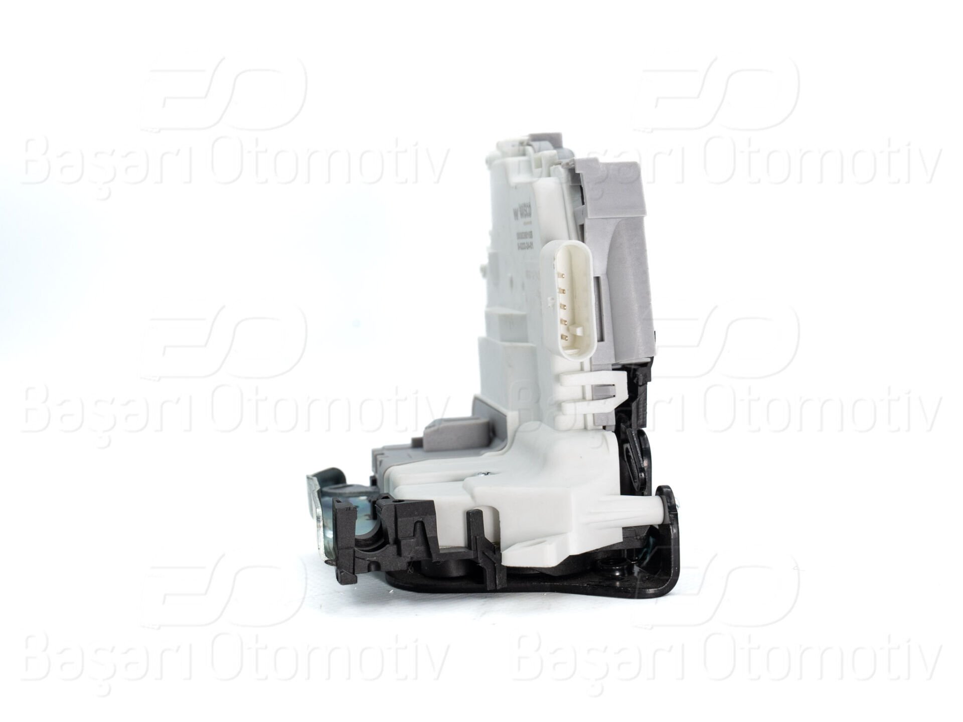 Audi A4 B9 Q5 2015 Sonrası Kapı Kilit Mekanizması Arka Sağ