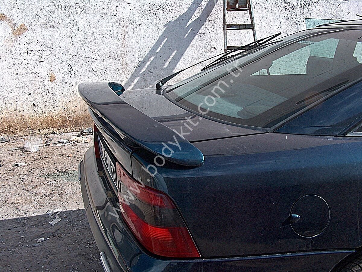 Opel Calibra Uyumlu  Spoiler