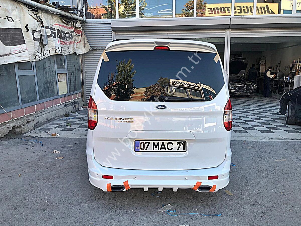 Ford Courier  Uyumlu Yedek Parça Arka Tampon Eki