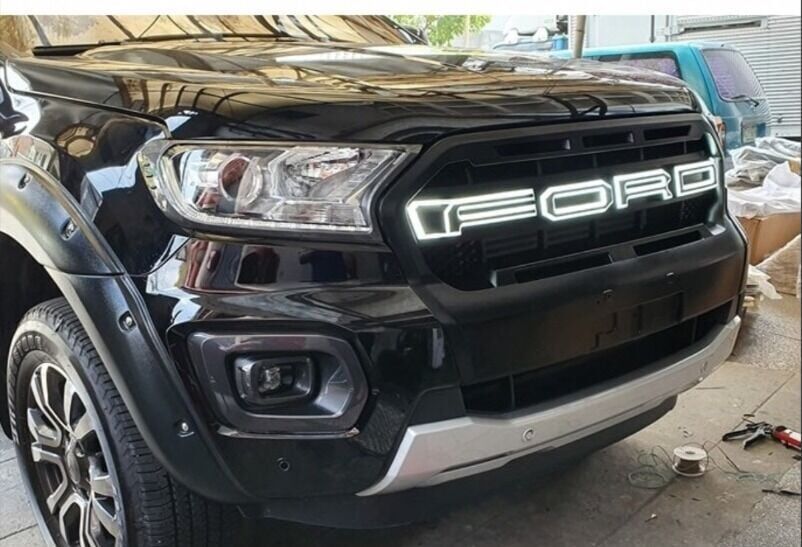 Ford Ranger Uyumlu Yedek Parça T6-T7-T8 Ledli Panjur