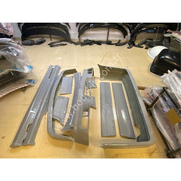 Bmw E30 Uyumlu Yedek Parça M2 Coupe Set 13 Parça
