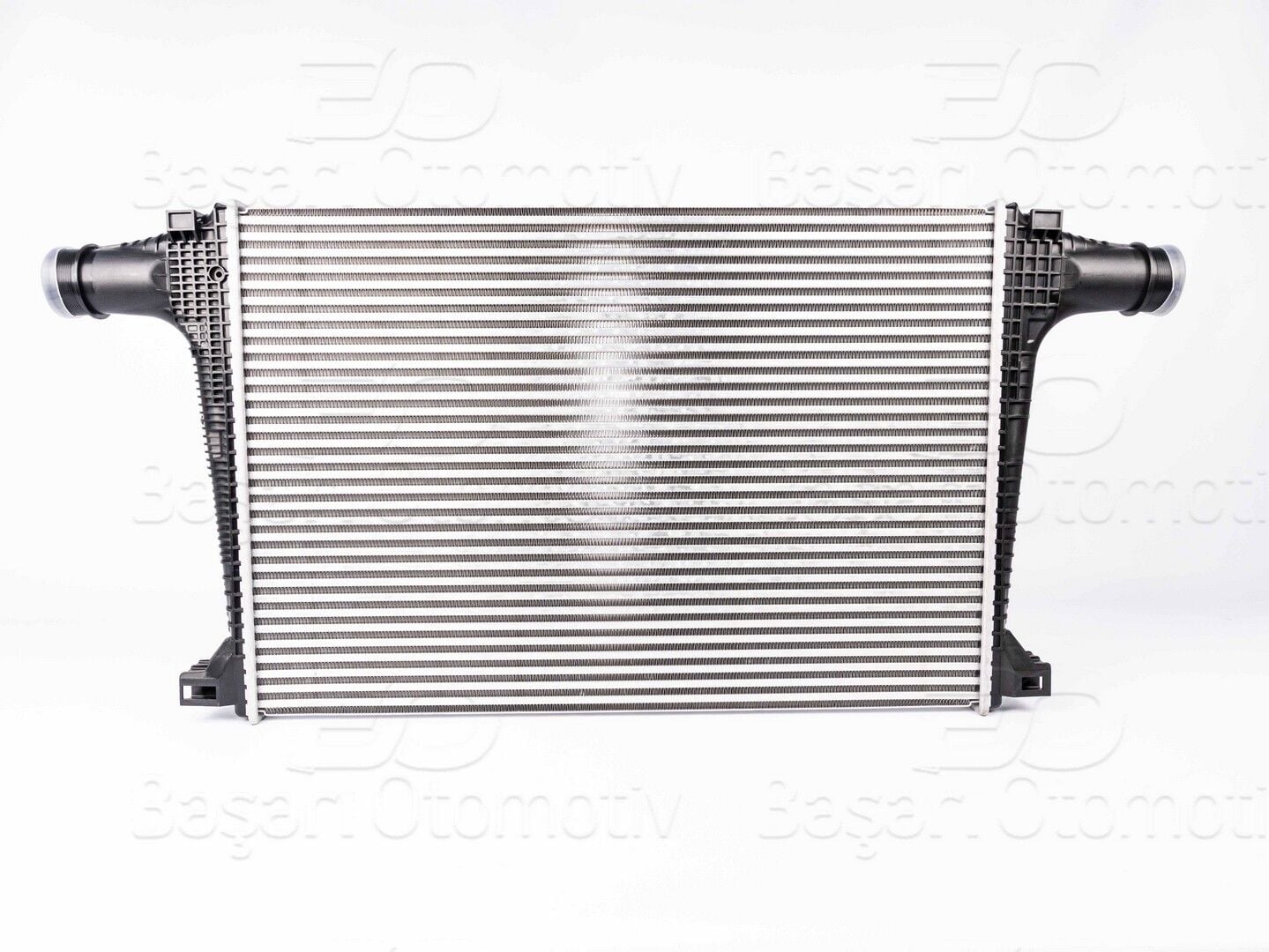 Audi Q7 2015 Sonrası Turbo Radyatörü (Intercooler) 688x474x32