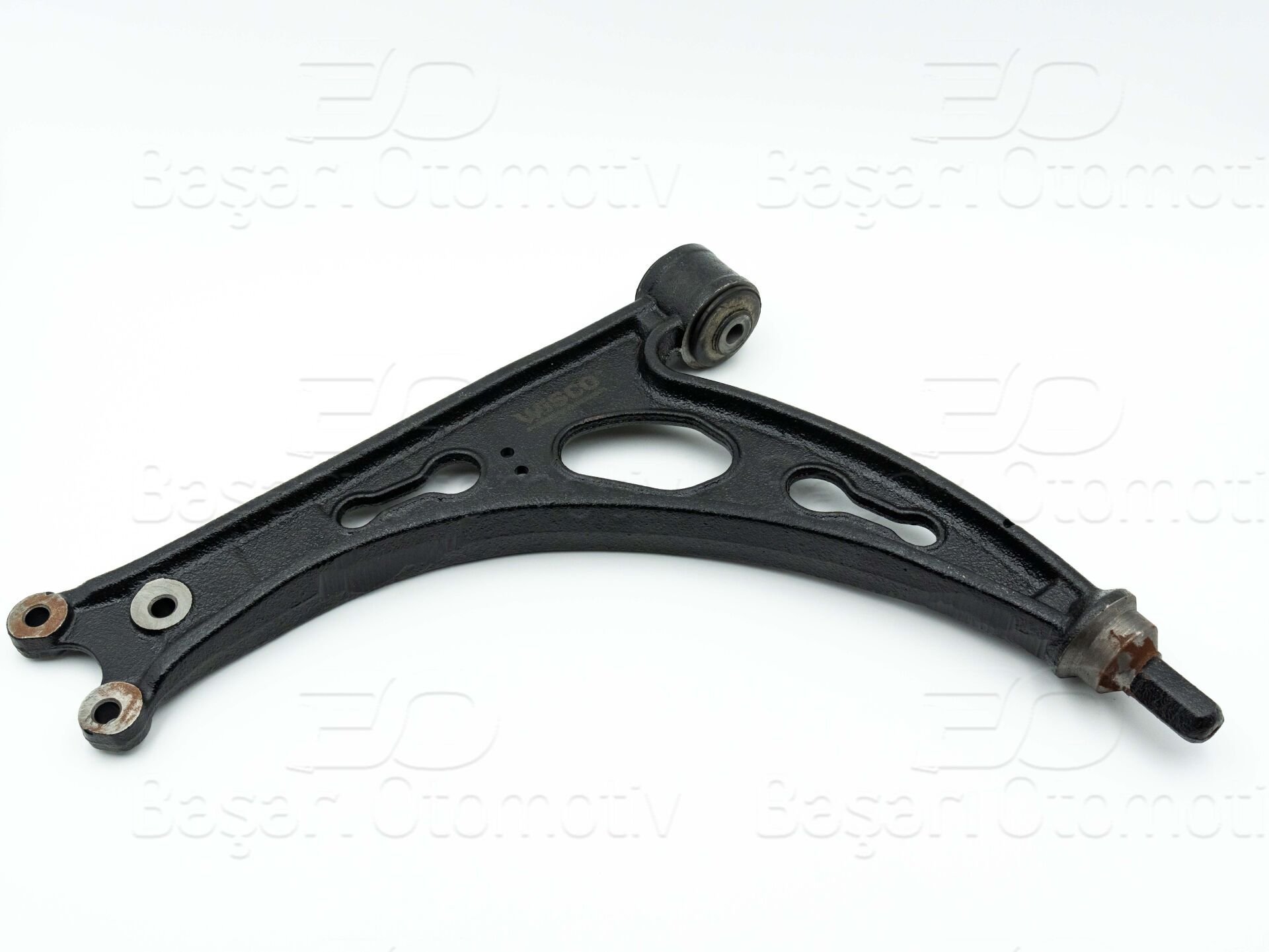 Volkswagen Golf 5 Jetta Caddy Audi A3 2004 ve Sonrası Ön Sol Salıncak (Rotilsiz, Burçlu Döküm)