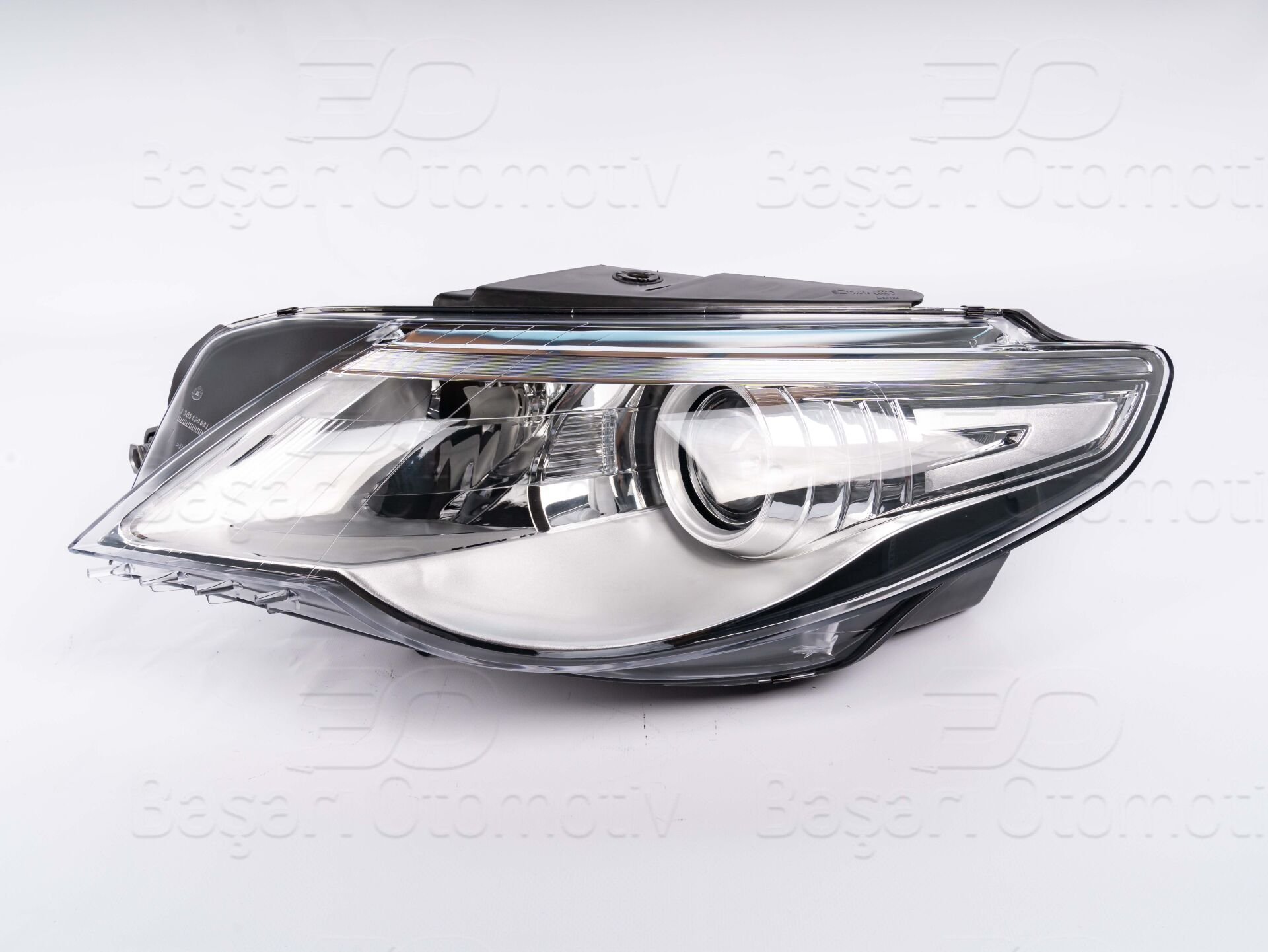 Volkswagen Passat CC Sol Xenon Far Beyinli