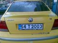 Volkswagen Bora  Uyumlu  Anatomik Spoiler (Boyasız)