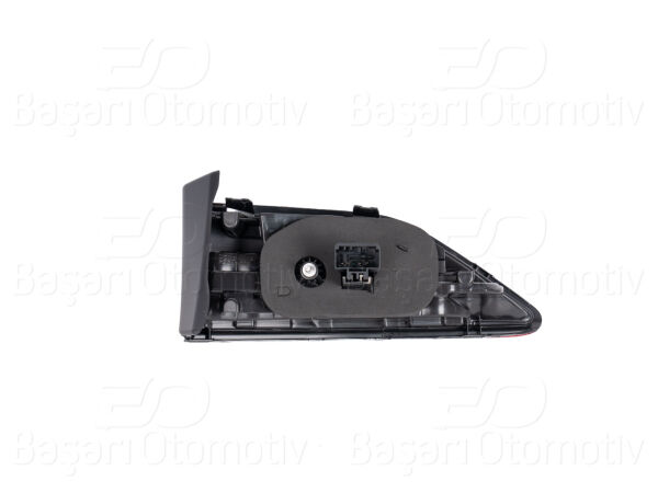 Volkswagen Golf 8 2020 ve Sonrası Sol İç Stop Lambası