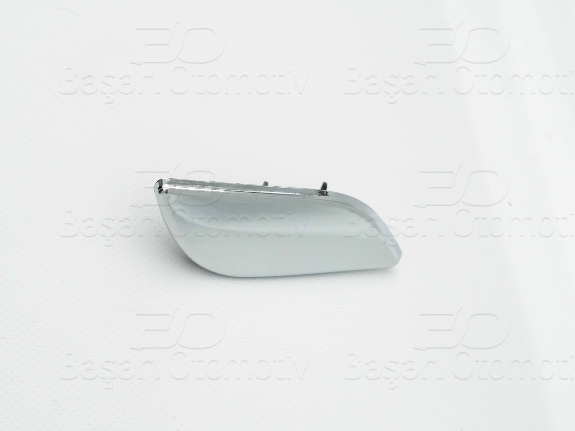 Skoda Superb 2 2008 Sonrası Sol Far Yıkama Kapağı