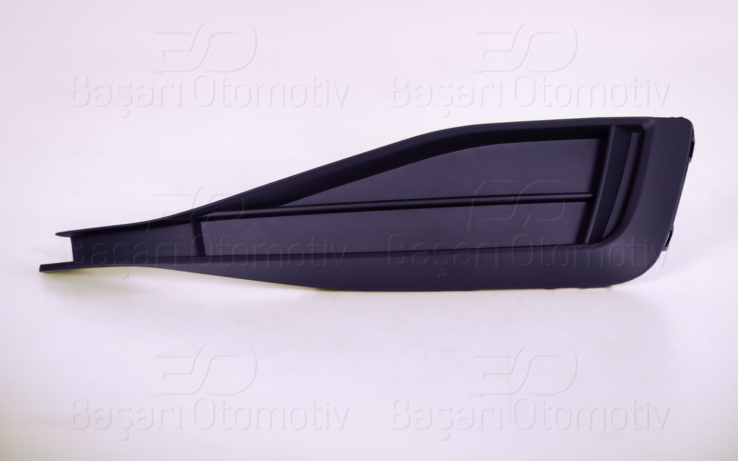 Volkswagen Passat B8.5 2020 Sonrası Tampon Izgarası Sağ Sissiz