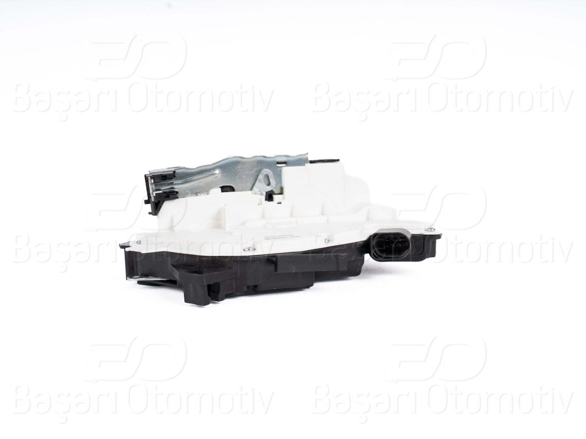 Volkswagen Passat CC 2008-2012 Kapı Kilidi Motorlu Sağ Ön (7 Pin)