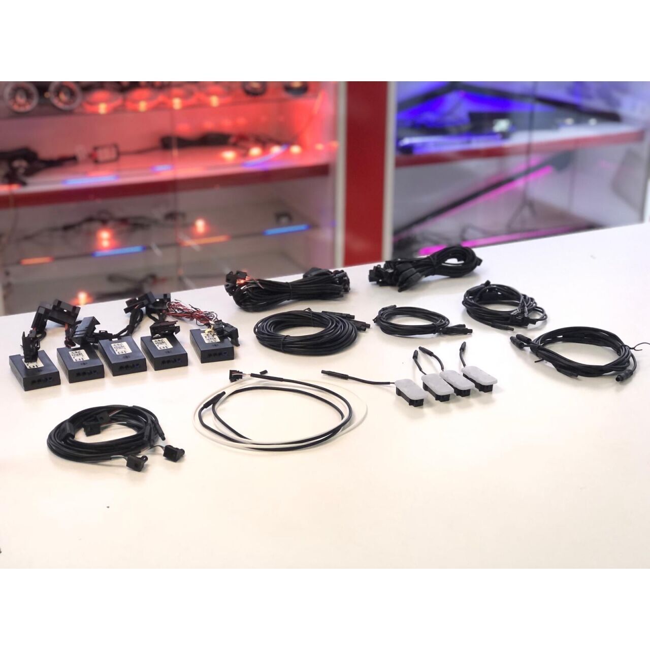 Audi A8 D4-D5  Orjinal Soketli ve Uyumlu Yedek Parça İç Ambiyans Aydınlatması