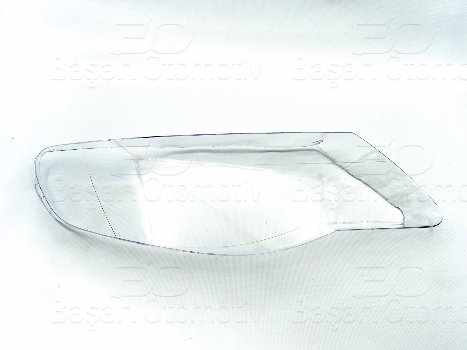 Volkswagen Touareg 2007 Sonrası Sağ Far Camı