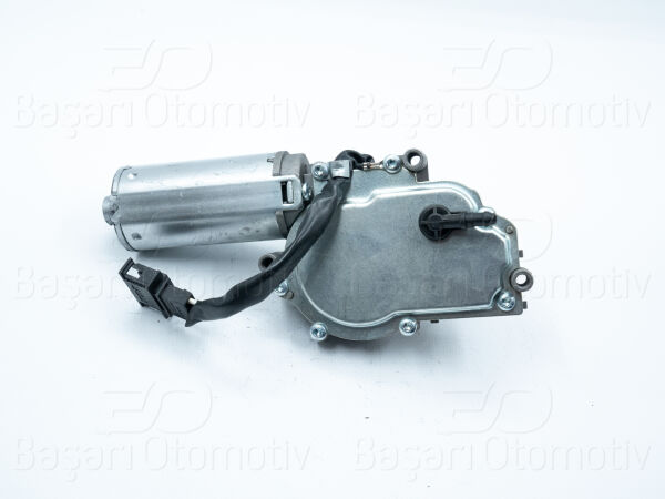 Volkswagen Golf III, Golf IV, Vento ve Jetta III 1991-2005 Uyumlu Arka Silecek Motoru