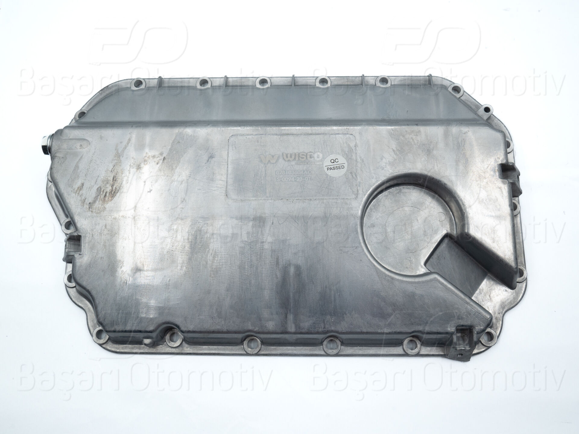 Audi A4 A6 A8 Volkswagen Passat 2.4 2.6 2.8 V6 1995 Ve Sonrası Yağ Karteri Sensörsüz