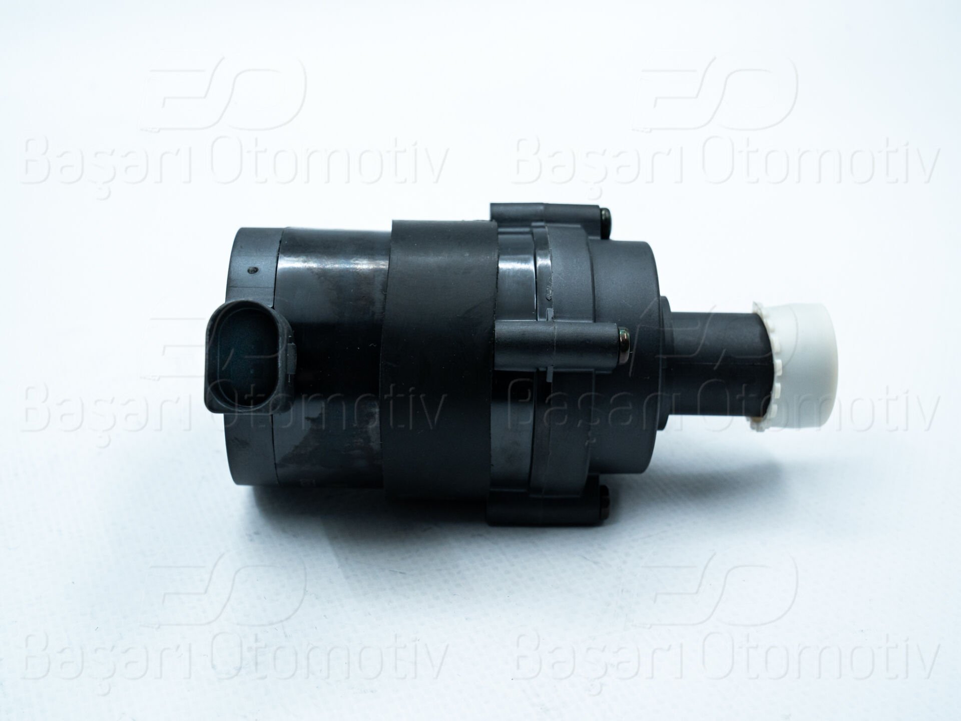 Audi S4 RS4 B6 B7 2004 Sonrası Ek Su Pompası