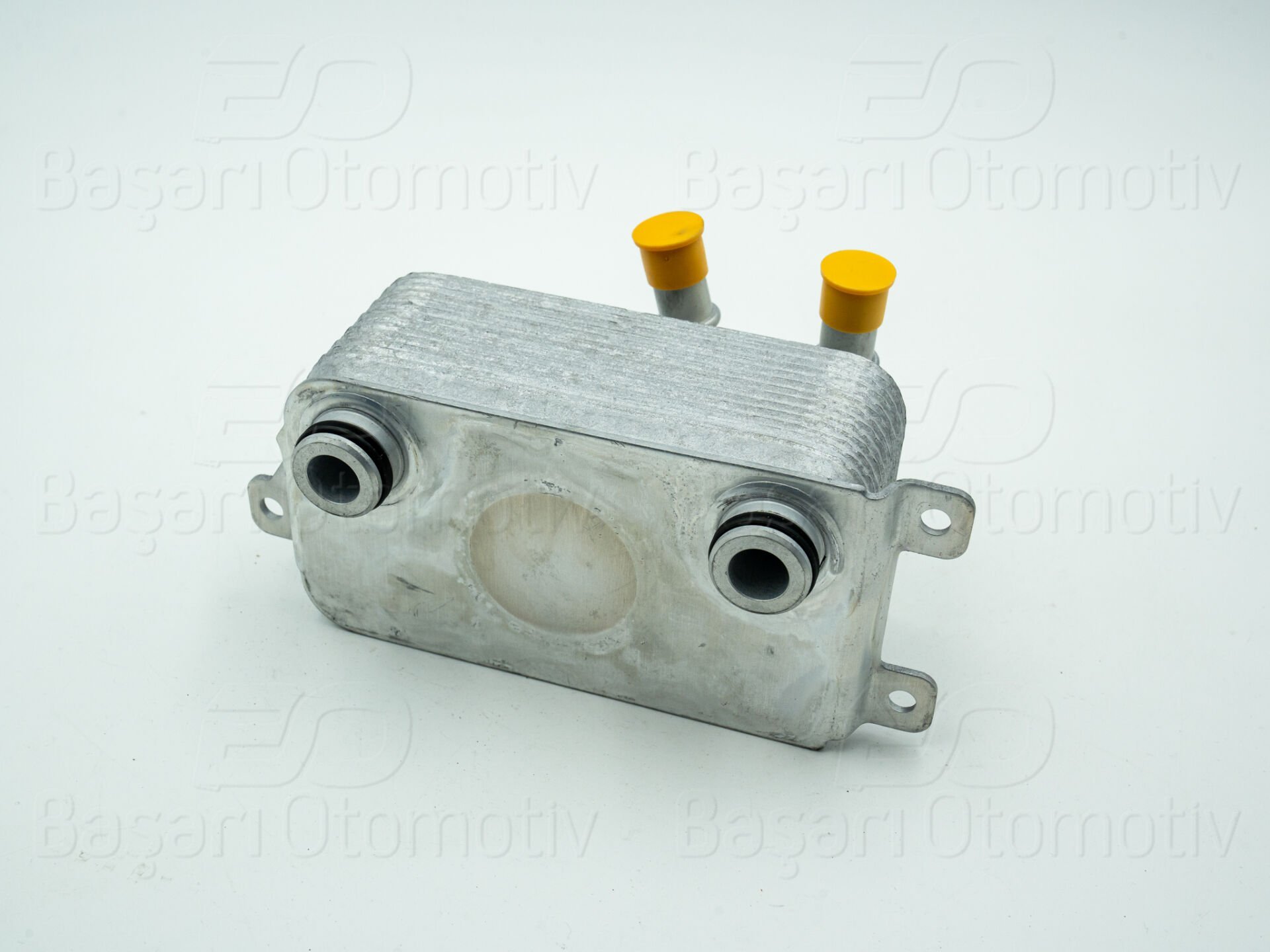 BMW 5 E60 2001 ve Sonrası Uyumlu Tekli Yağ Soğutucusu ve Contası