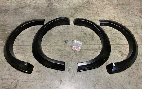 Mitsubishi L200 2015-2018 Çamurluk Kabartma (Dodik)