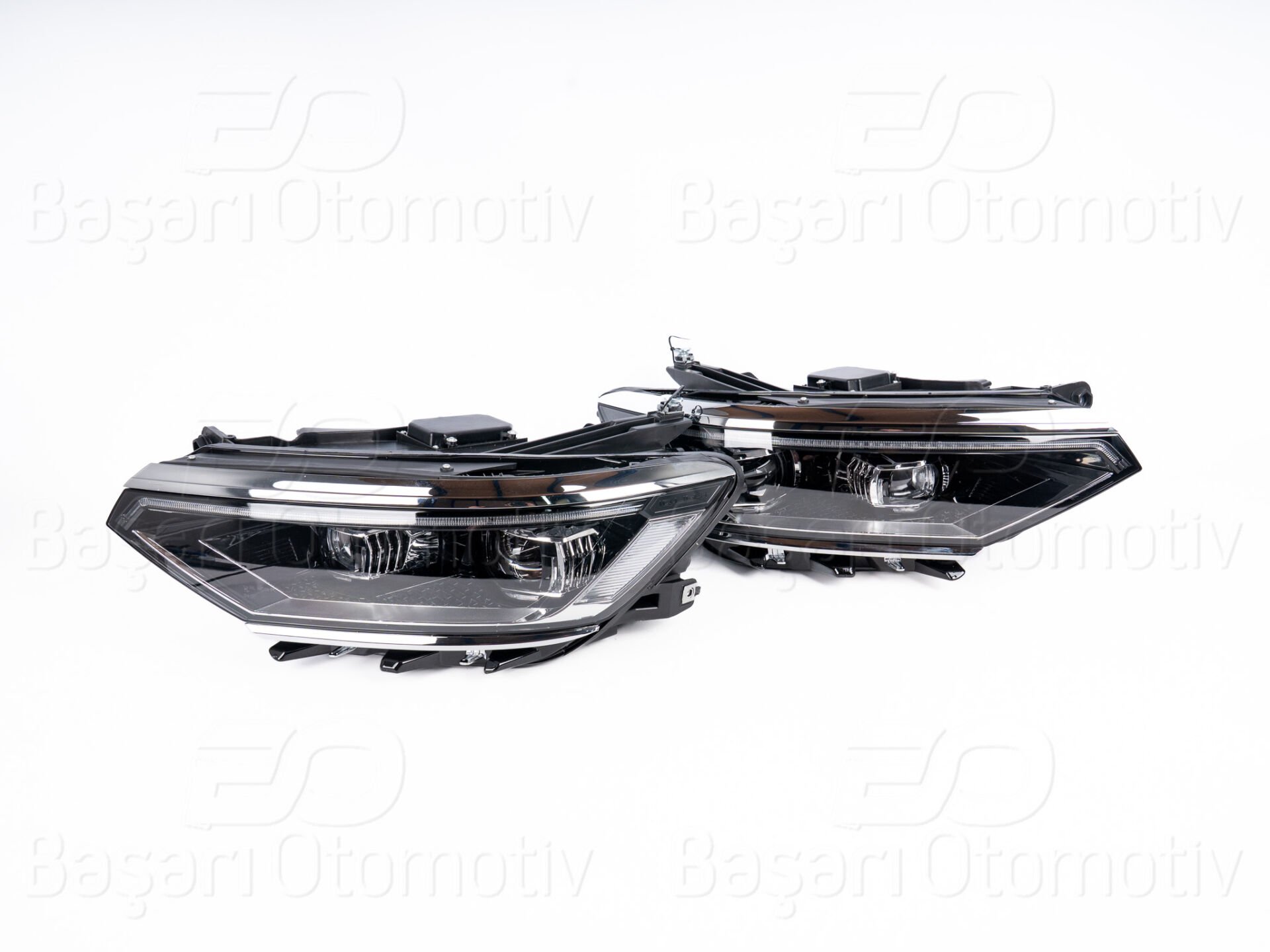 Volkswagen Passat B8.5 2019-2024 Far Seti Sol Sağ (Full LED)