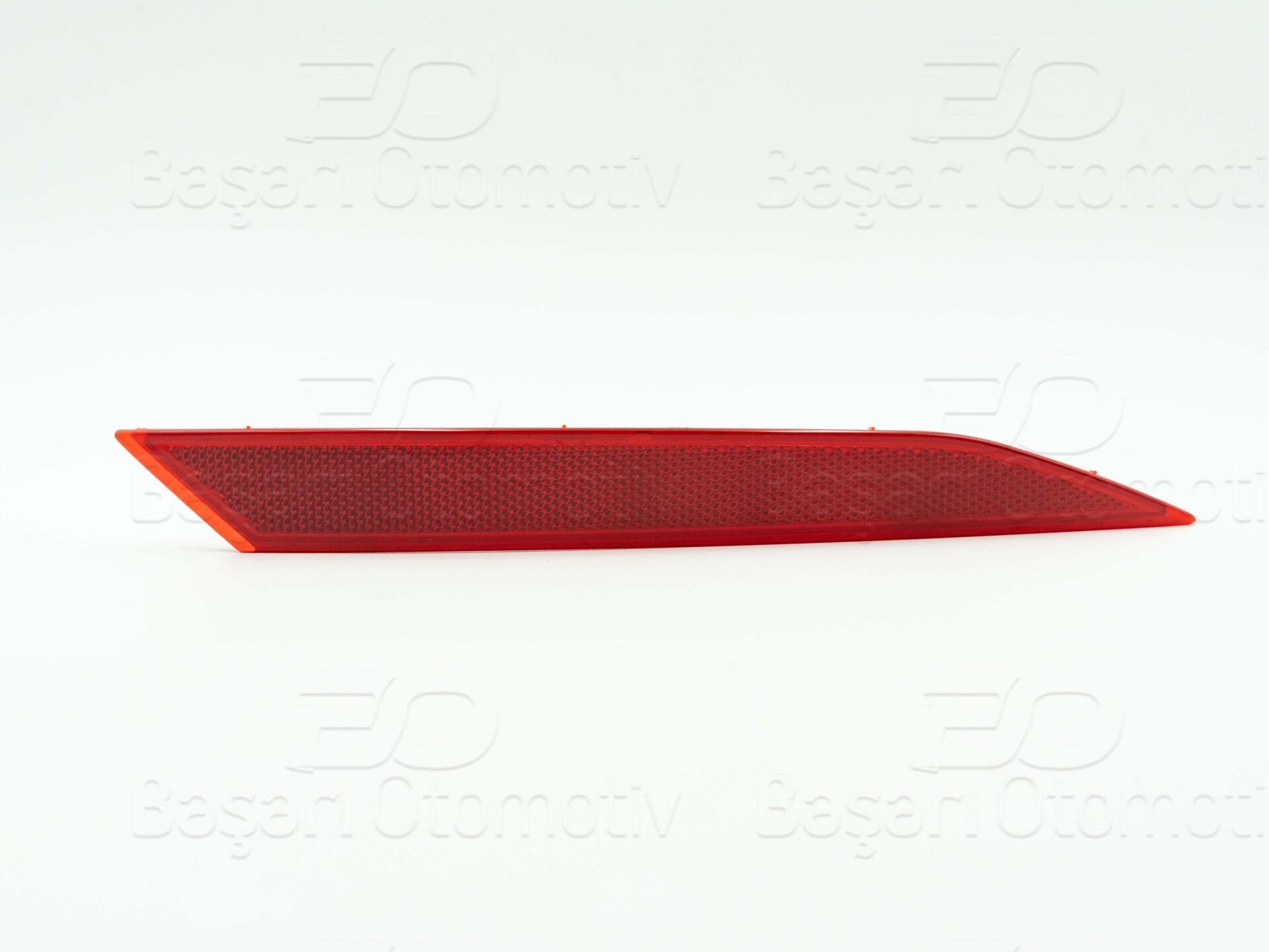 Seat Leon 3 2017-2021 Arka Sağ Tampon Reflektörü