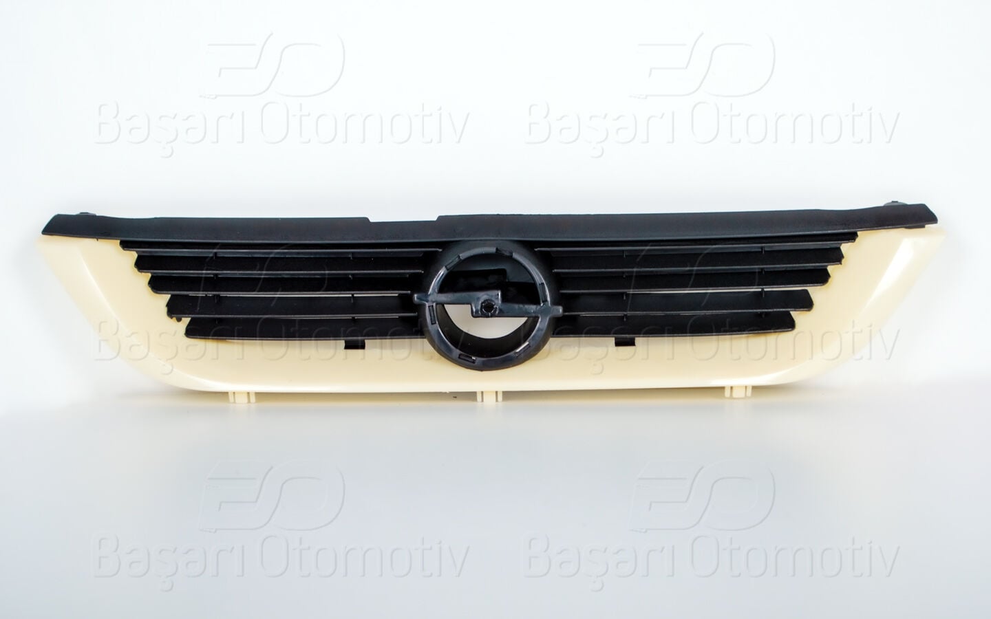 Opel Vectra B 1996 ve Sonrası Nikelajsız Boyanır Tip Ön Panjur