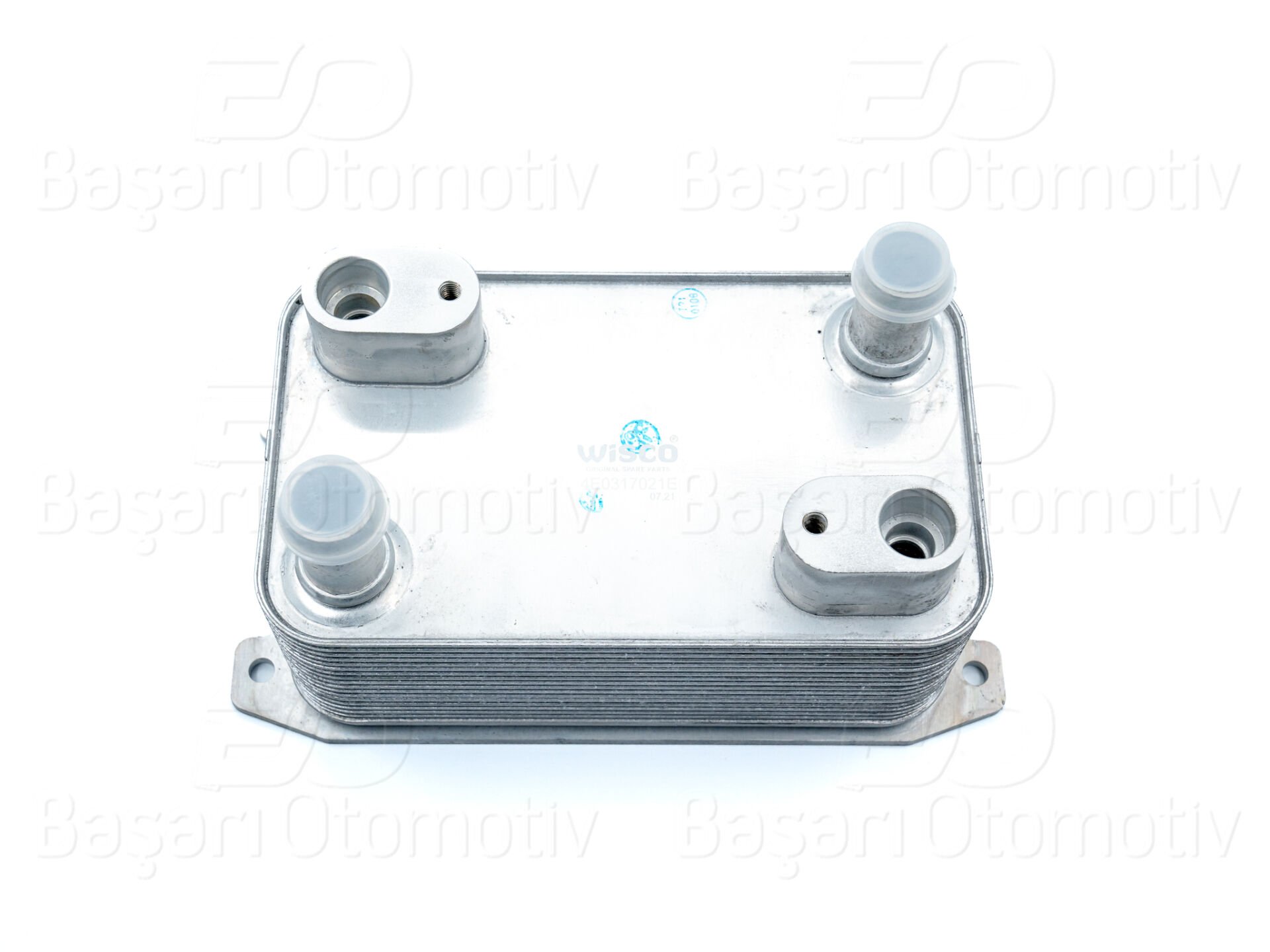 Audi A8 D3 2.8 FSI 3.2 FSI 3.0 TDI 2003-2009 Yağ Soğutucusu