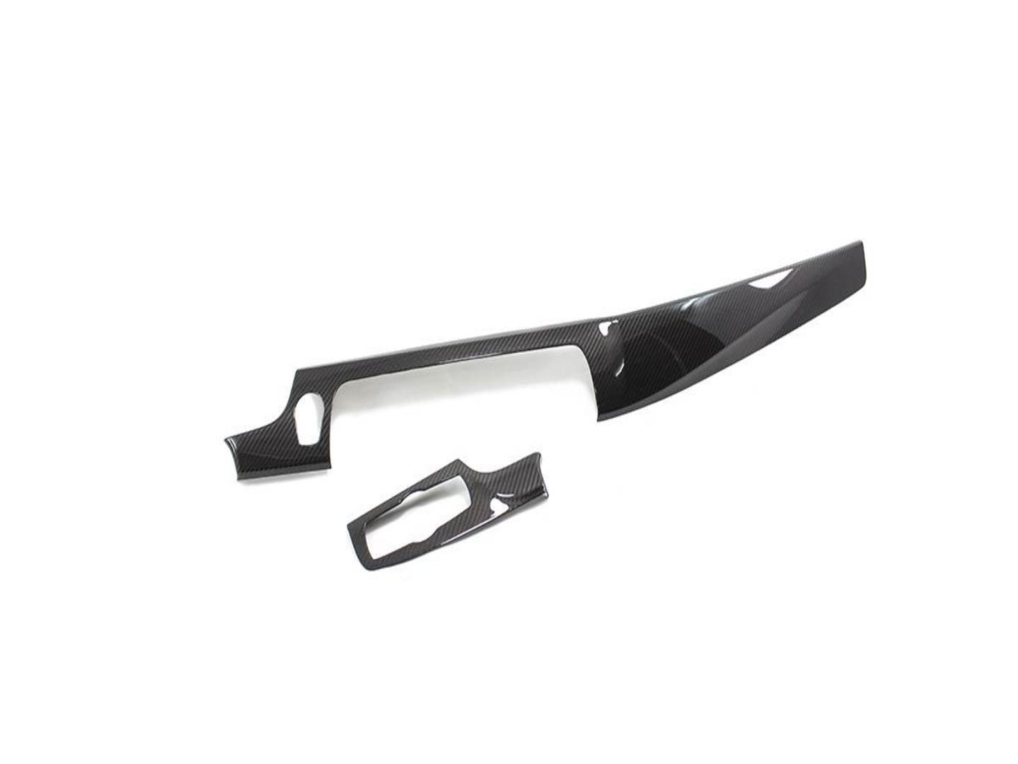 BMW 5 Serisi F10 Karbon Göğüslük Kaplama