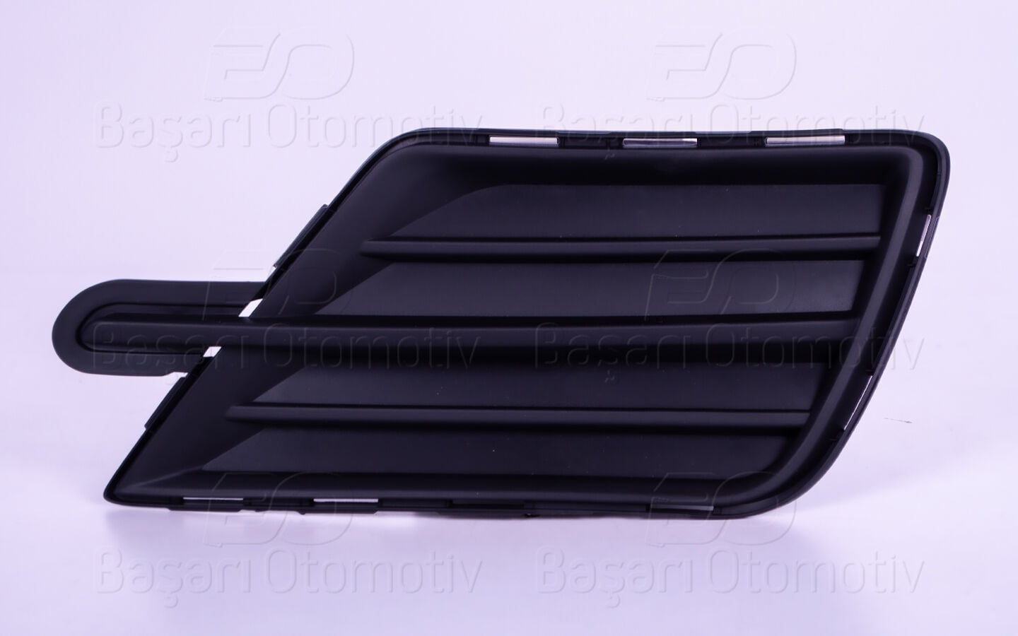 Volkswagen Caddy 2015-2020 Tampon Izgarası Sağ Sissiz