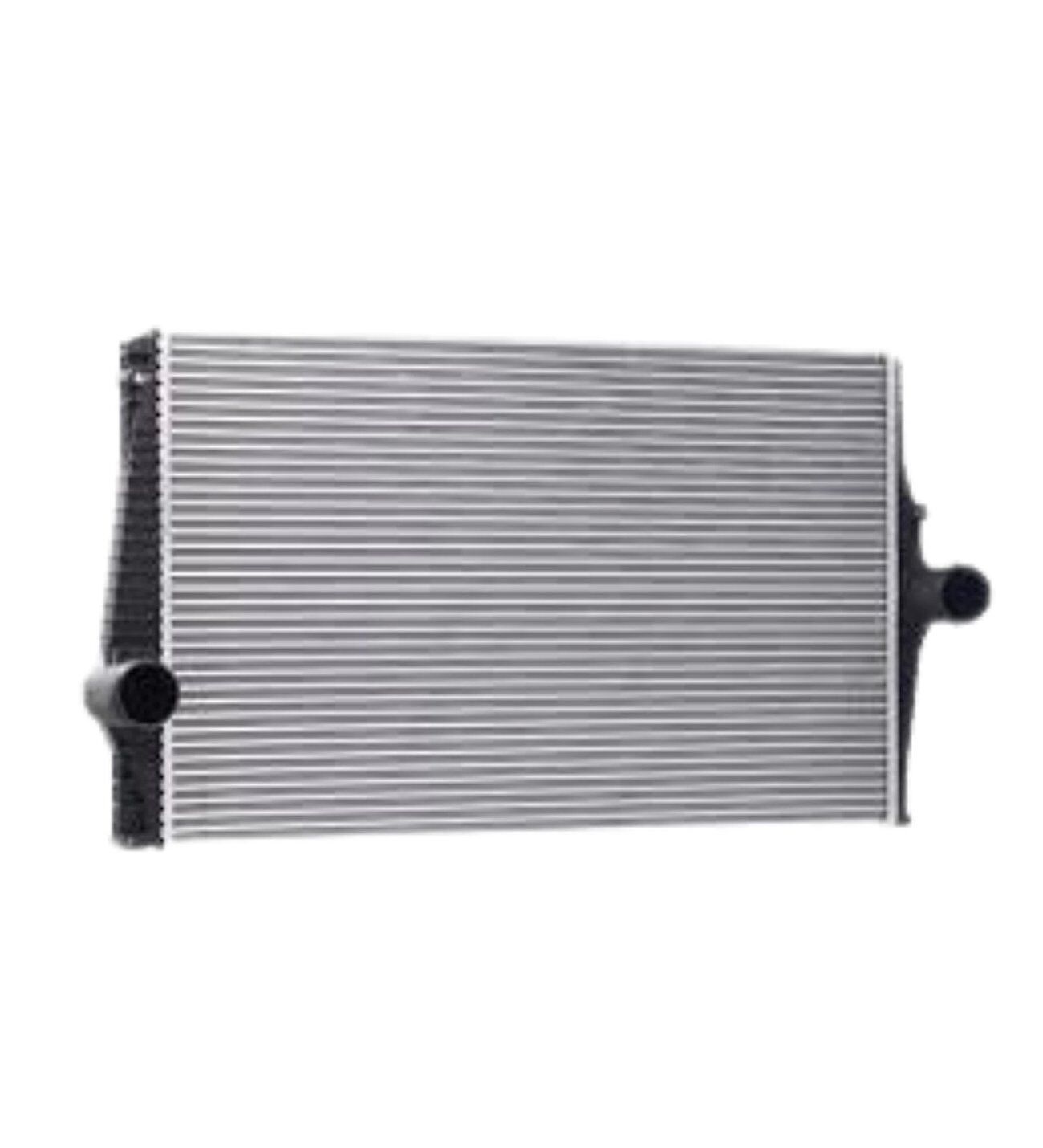 Volvo XC90 2.5T D5 T6 2002-2014 Turbo Radyatörü Intercooler 688X422X28
