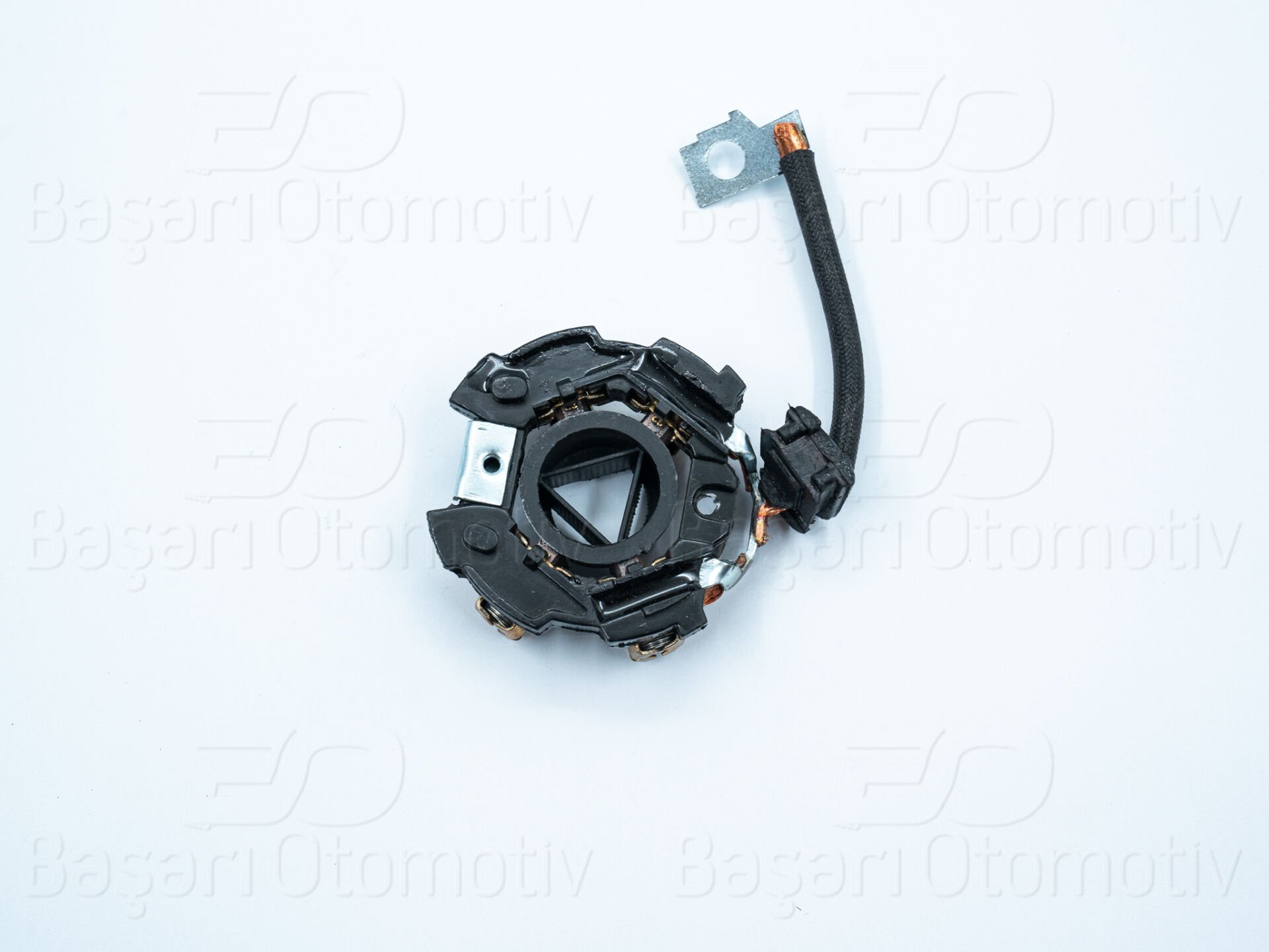 Mercedes-Benz Opel Volkswagen Polo Golf Uyumlu Marş Kömür Yuvası