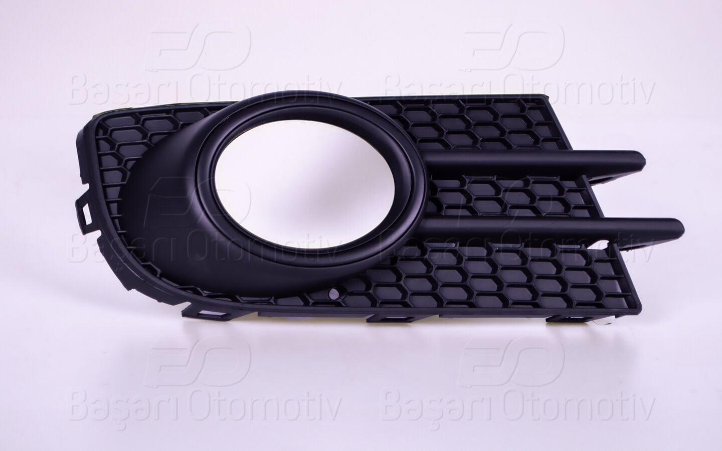 Volkswagen Tiguan 2012-2016 Sağ Sisli Tampon Izgarası