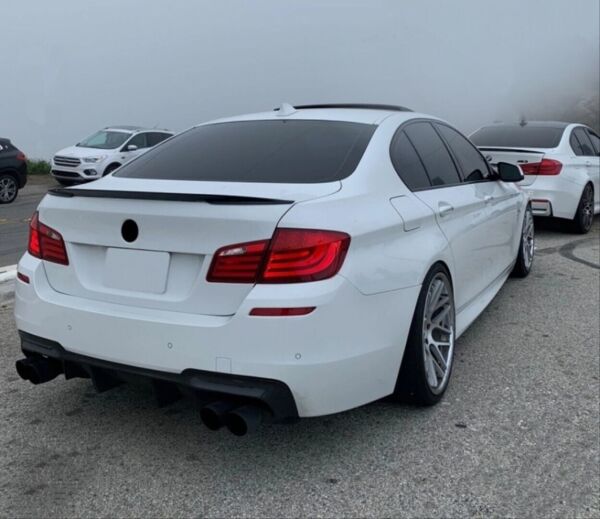 BMW 5 Serisi F10 2010-2016 M4 Spoiler Piano Black Parlak Siyah