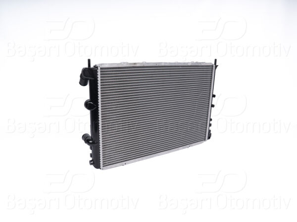 Renault Megane 1995-2002 Su Radyatörü (585x397x32 mm)