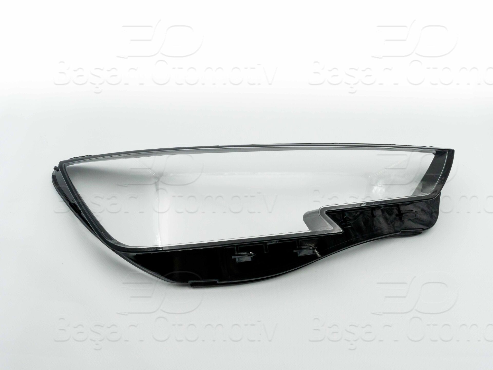 Audi A4 Far Camı Sağ B9 15-18