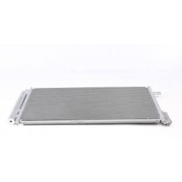 Volkswagen Touareg 2006 Sonrası Klima Radyatörü (700x390 mm)