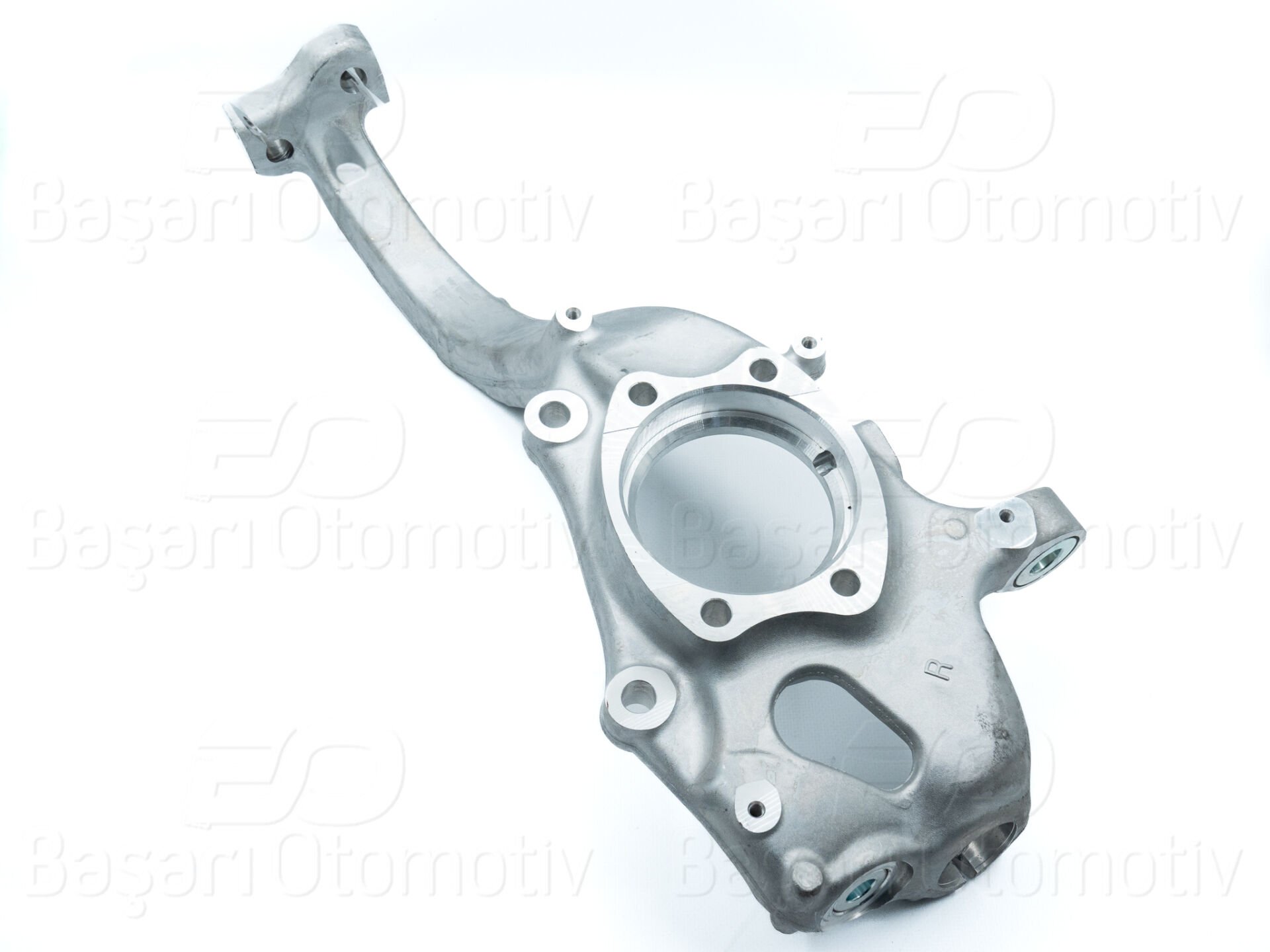 Audi A4 8K2 2007-2016 Aks Taşıyıcı Ön Sağ