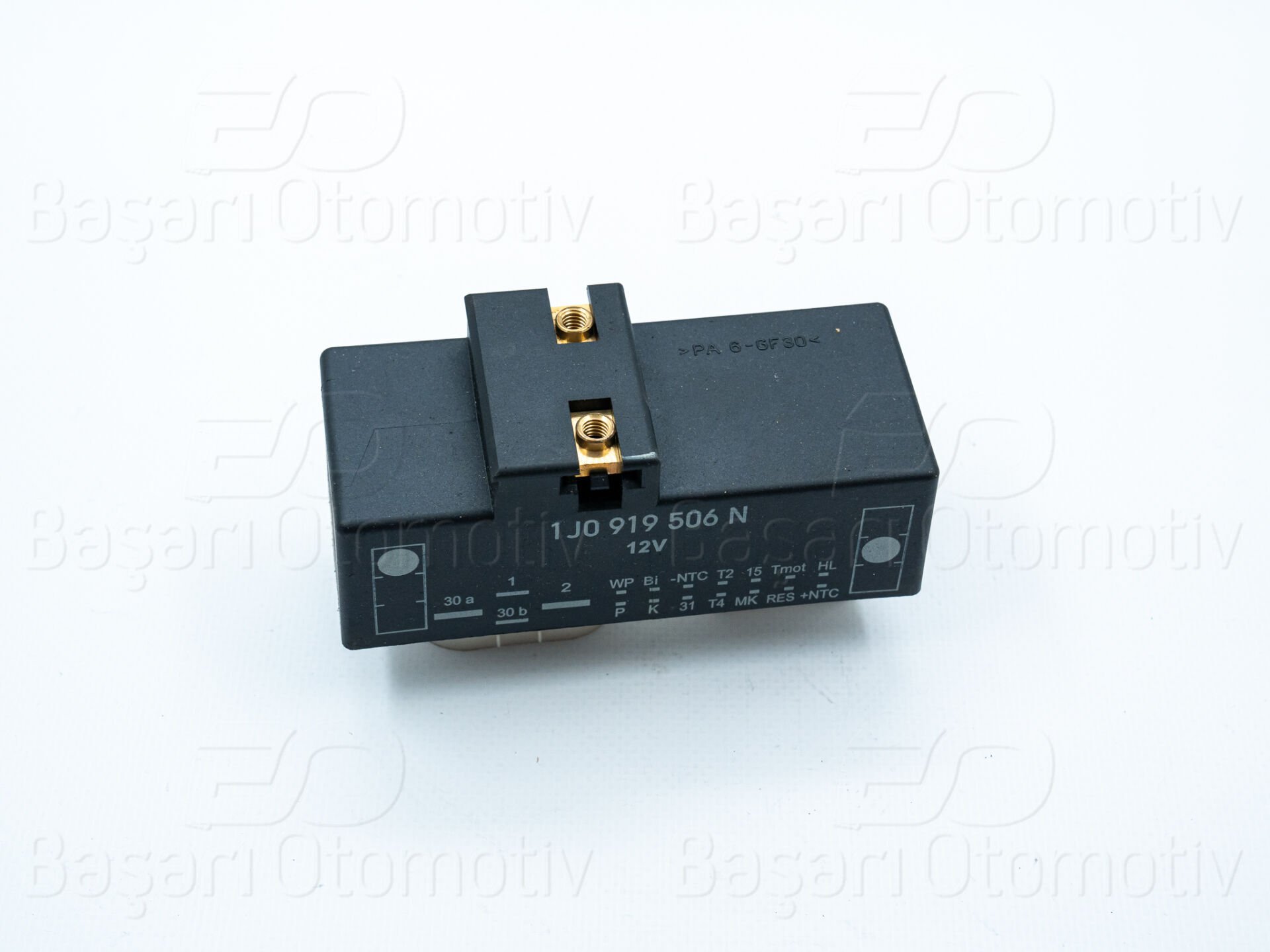 Volkswagen Golf 4 Bora 2.8 V6 Fan Kontrol Ünitesi