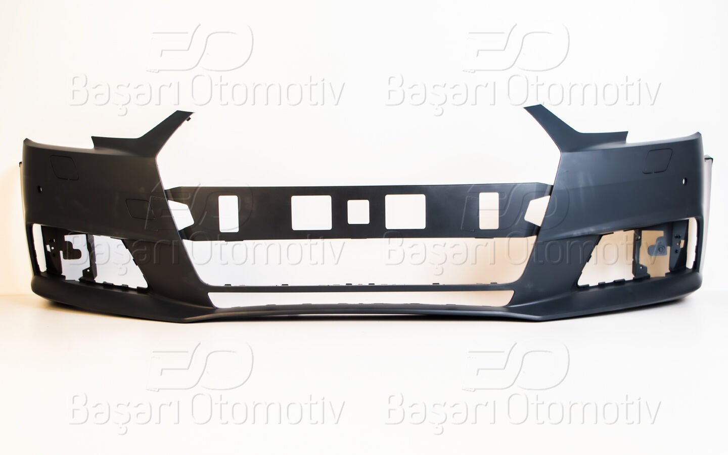 Audi A4 2016-2019 Tampon Ön Sensörlü Far Yıkamalı (8W0807065DGRU)