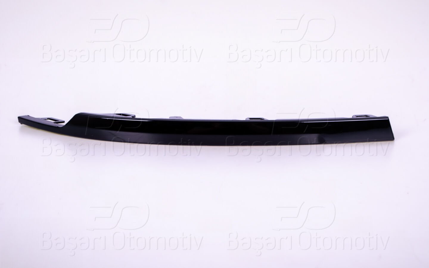 Volkswagen Tiguan R-Line 2016 2020 Arka Tampon Çıtası Sol Siyah